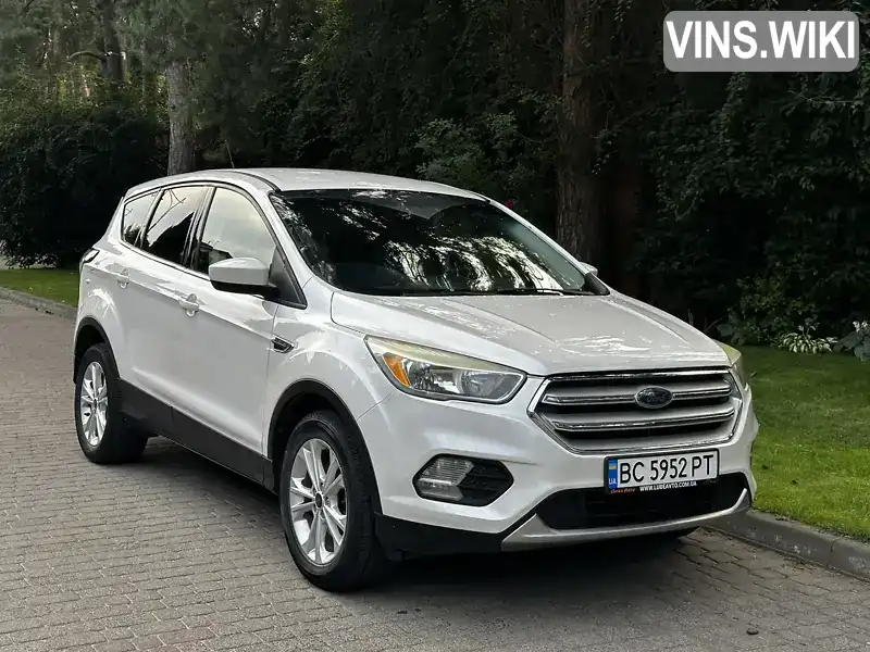 Внедорожник / Кроссовер Ford Escape 2016 1.5 л. Автомат обл. Львовская, Львов - Фото 1/9