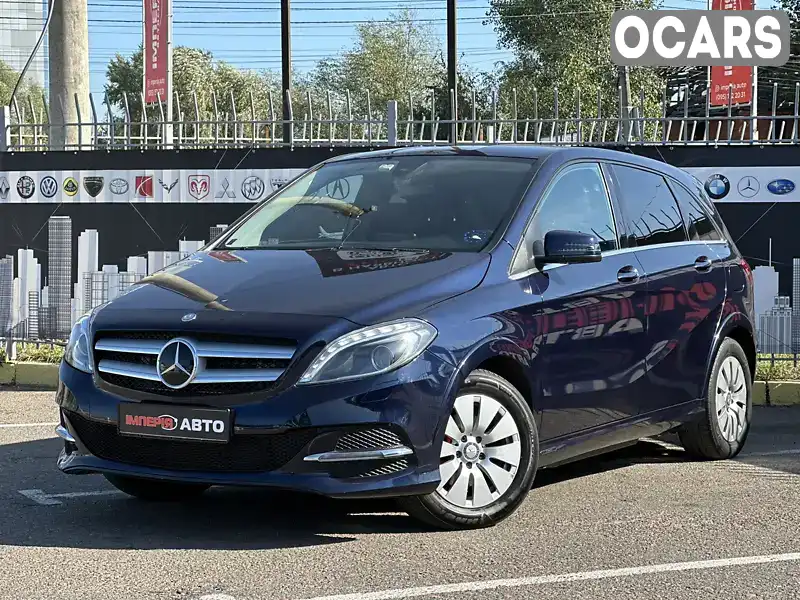 Хэтчбек Mercedes-Benz B-Class 2016 null_content л. Автомат обл. Черкасская, Черкассы - Фото 1/21