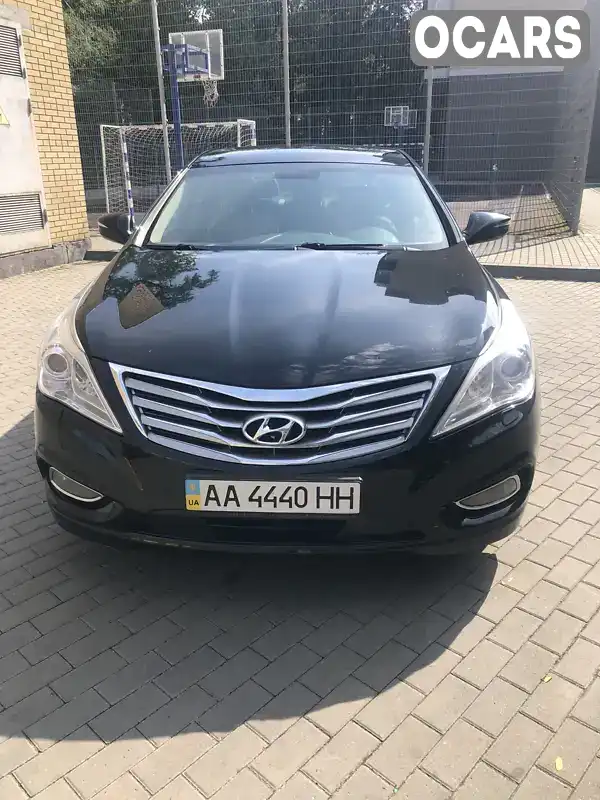 Седан Hyundai Grandeur 2013 3 л. Автомат обл. Київська, Київ - Фото 1/21