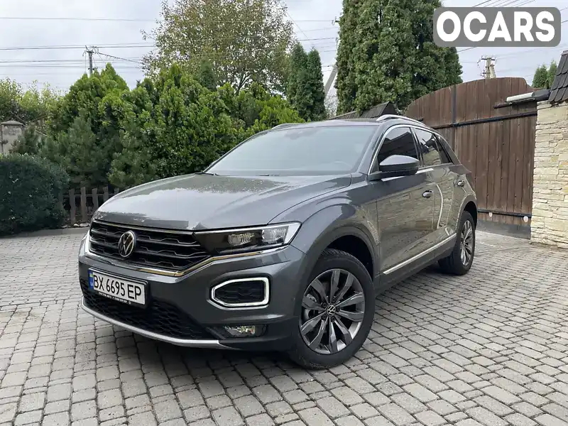 Позашляховик / Кросовер Volkswagen T-Roc 2021 1.5 л. Автомат обл. Хмельницька, Хмельницький - Фото 1/14