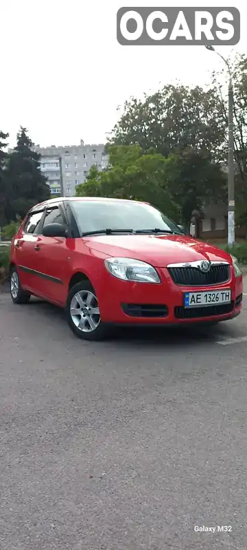 Хэтчбек Skoda Fabia 2008 1.2 л. Ручная / Механика обл. Днепропетровская, Каменское (Днепродзержинск) - Фото 1/21