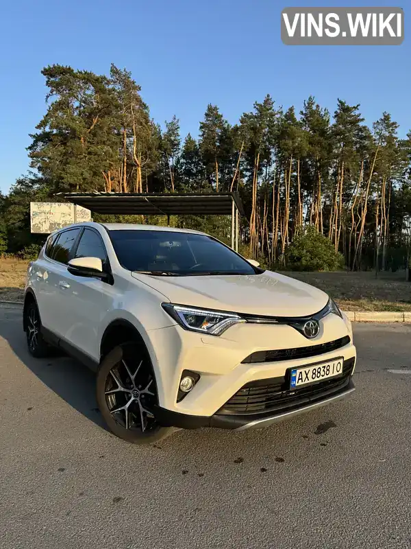 Внедорожник / Кроссовер Toyota RAV4 2017 1.99 л. Автомат обл. Харьковская, Харьков - Фото 1/21