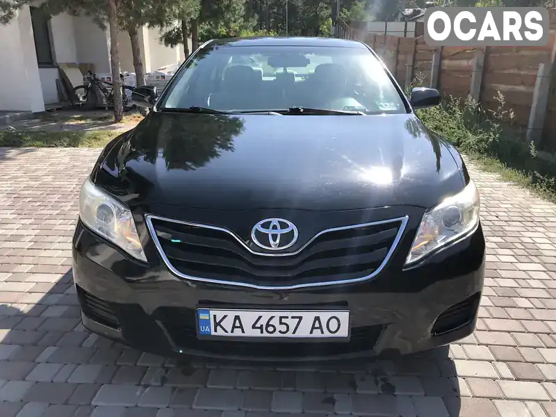 Седан Toyota Camry 2010 2.5 л. Автомат обл. Київська, Київ - Фото 1/21