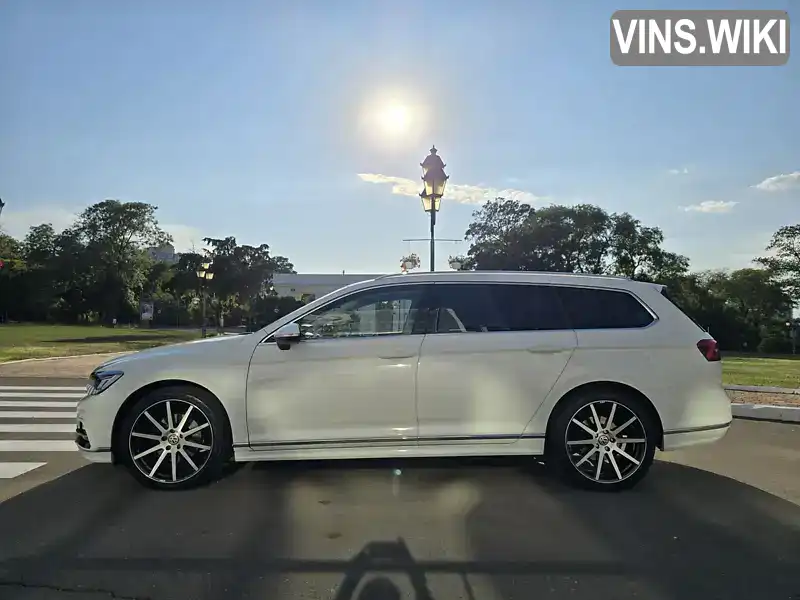 Універсал Volkswagen Passat 2019 1.97 л. Автомат обл. Одеська, Одеса - Фото 1/21