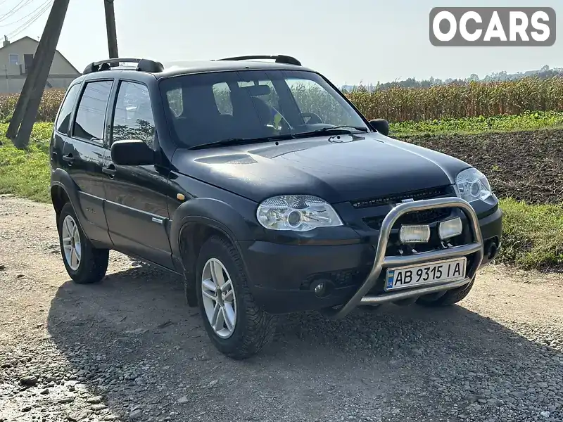 Позашляховик / Кросовер Chevrolet Niva 2010 1.7 л. Ручна / Механіка обл. Вінницька, Хмільник - Фото 1/18