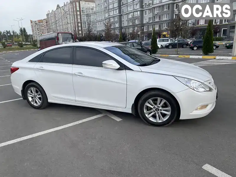 Седан Hyundai Sonata 2010 2 л. Ручна / Механіка обл. Київська, Ірпінь - Фото 1/7