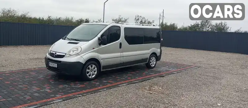 Мінівен Opel Vivaro 2007 2 л. Ручна / Механіка обл. Закарпатська, Виноградів - Фото 1/21