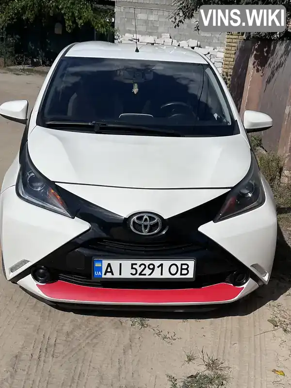 Хетчбек Toyota Aygo 2017 1 л. Робот обл. Київська, Київ - Фото 1/21