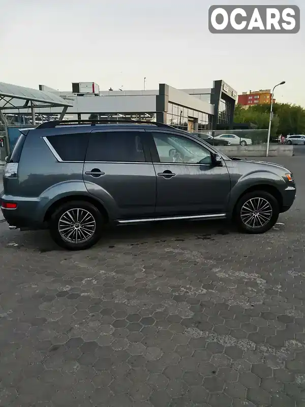 Позашляховик / Кросовер Mitsubishi Outlander 2011 2.27 л. обл. Рівненська, Корець - Фото 1/21