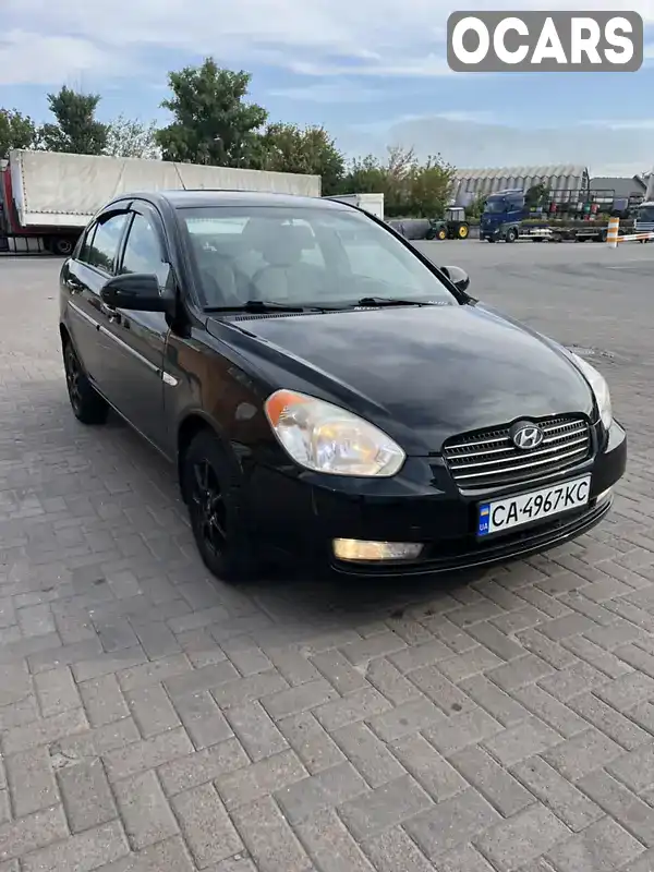 Седан Hyundai Accent 2009 1.4 л. Ручна / Механіка обл. Київська, Київ - Фото 1/21