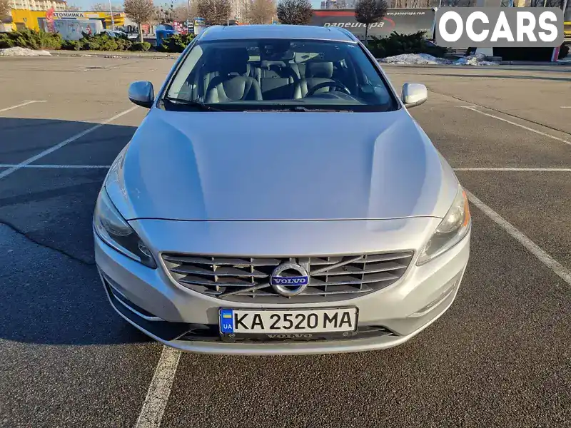 Універсал Volvo V60 2015 1.97 л. Робот обл. Київська, Київ - Фото 1/3