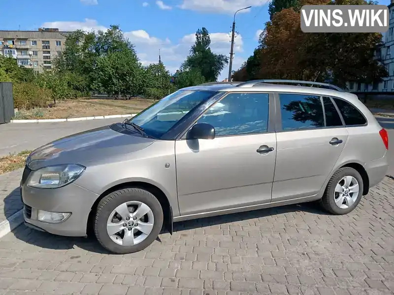 Універсал Skoda Fabia 2013 1.4 л. Ручна / Механіка обл. Кіровоградська, Олександрія - Фото 1/21