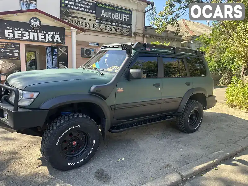 Позашляховик / Кросовер Nissan Patrol 1998 4.2 л. Ручна / Механіка обл. Миколаївська, Миколаїв - Фото 1/17