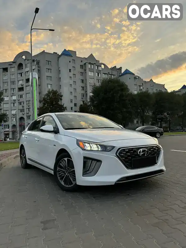 Ліфтбек Hyundai Ioniq 2020 1.58 л. Робот обл. Київська, Київ - Фото 1/20