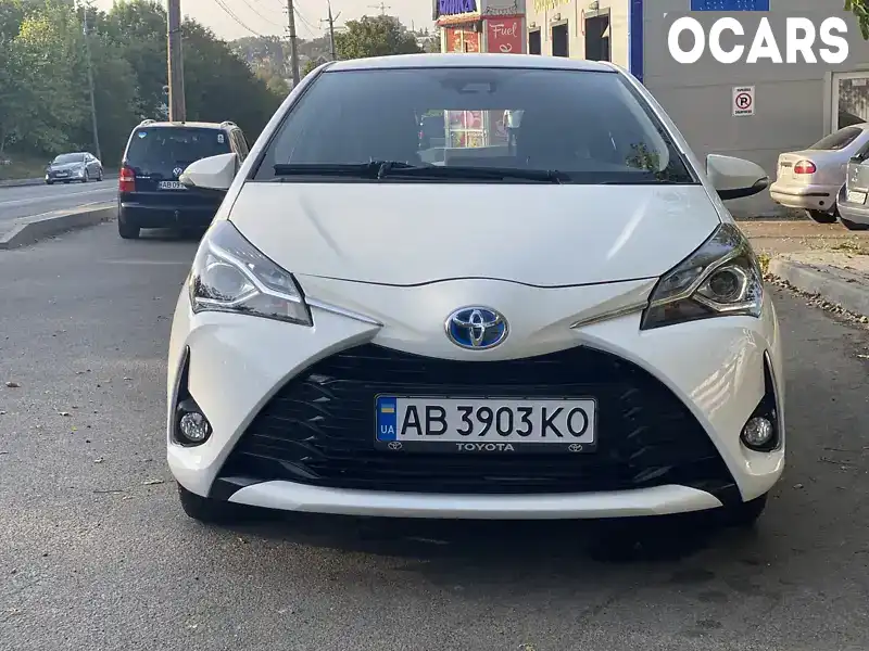 Хетчбек Toyota Yaris 2019 1.5 л. Автомат обл. Вінницька, Вінниця - Фото 1/21