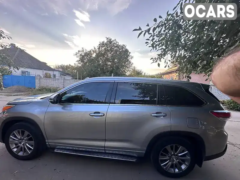 Позашляховик / Кросовер Toyota Highlander 2014 2.7 л. обл. Черкаська, Черкаси - Фото 1/9