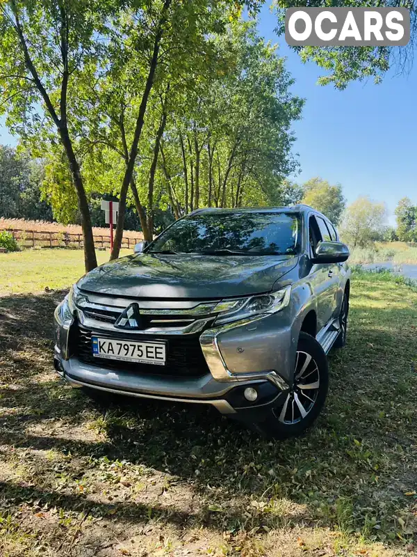 Позашляховик / Кросовер Mitsubishi Pajero Sport 2018 2.44 л. Автомат обл. Полтавська, Зіньків - Фото 1/21