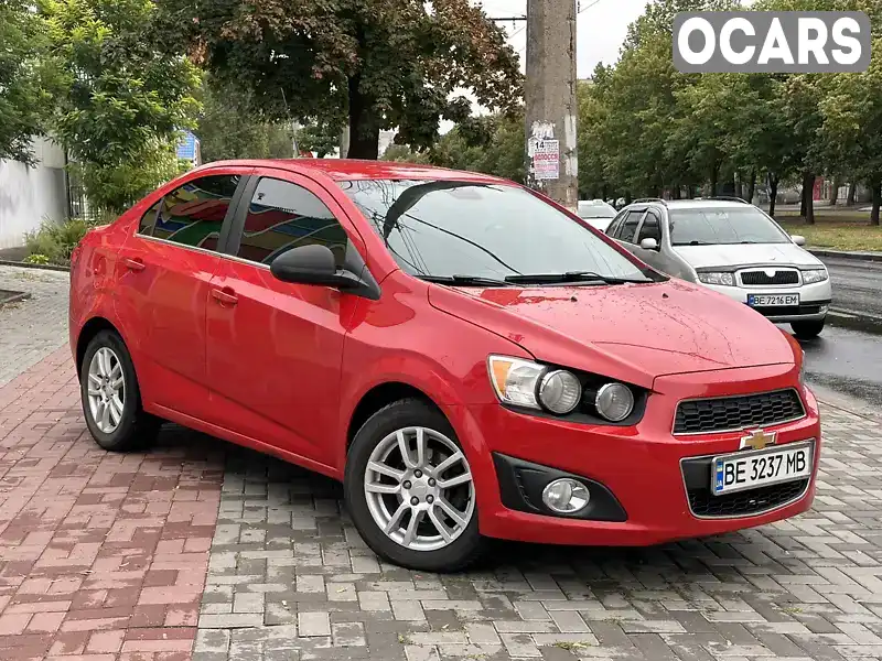 Седан Chevrolet Sonic 2012 1.8 л. Ручна / Механіка обл. Миколаївська, Миколаїв - Фото 1/9