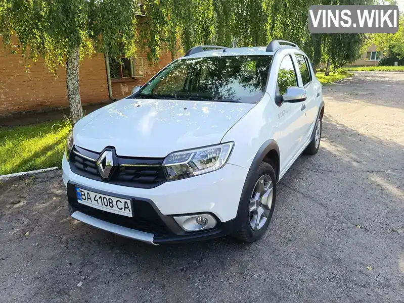 Хетчбек Renault Sandero 2019 0.9 л. Ручна / Механіка обл. Кіровоградська, Олександрія - Фото 1/6