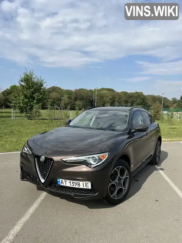 Внедорожник / Кроссовер Alfa Romeo Stelvio 2017 2 л. Автомат обл. Ивано-Франковская, Ивано-Франковск - Фото 1/21