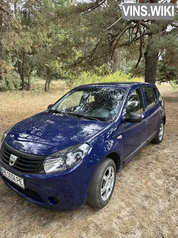 Хетчбек Dacia Sandero 2009 1.1 л. Ручна / Механіка обл. Дніпропетровська, Дніпро (Дніпропетровськ) - Фото 1/17