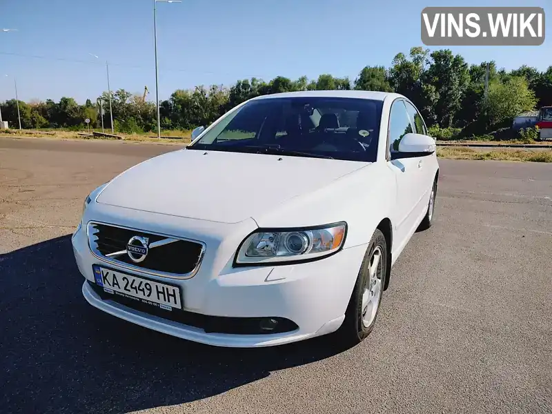 Седан Volvo S40 2012 2 л. Автомат обл. Київська, Київ - Фото 1/13