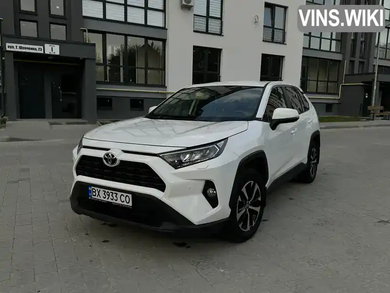 Позашляховик / Кросовер Toyota RAV4 2020 1.99 л. Варіатор обл. Львівська, Новояворівськ - Фото 1/21