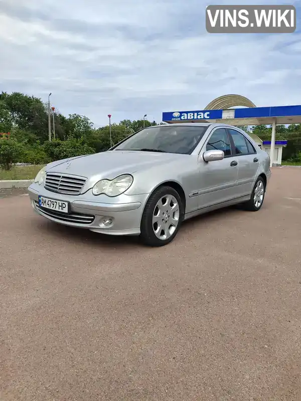 Седан Mercedes-Benz C-Class 2005 1.8 л. Ручная / Механика обл. Житомирская, Житомир - Фото 1/13