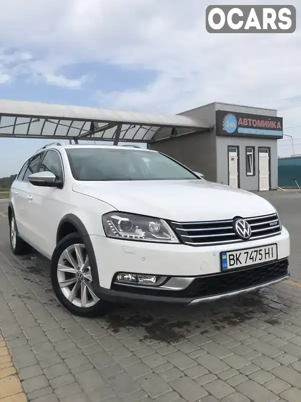 Універсал Volkswagen Passat 2013 1.97 л. Автомат обл. Рівненська, Костопіль - Фото 1/15