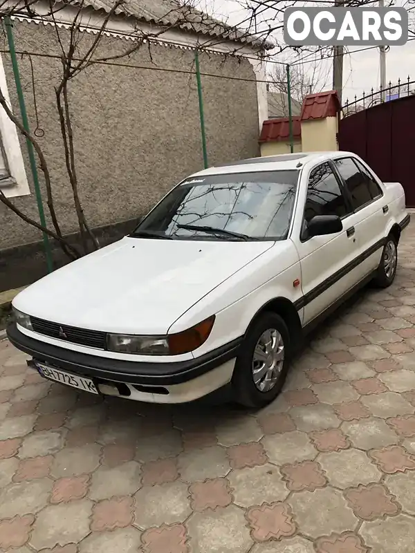 Седан Mitsubishi Lancer 1992 1.6 л. Ручная / Механика обл. Николаевская, Вознесенск - Фото 1/11