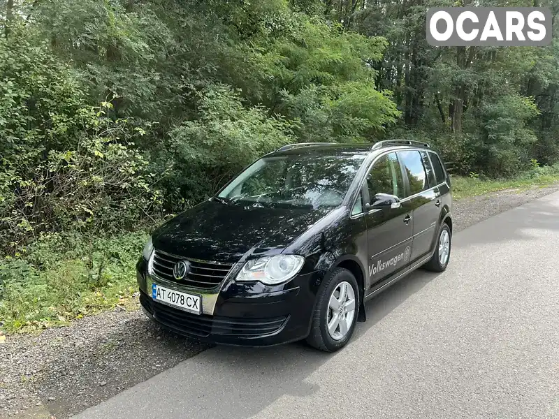 Мінівен Volkswagen Touran 2008 1.9 л. Ручна / Механіка обл. Івано-Франківська, Коломия - Фото 1/21