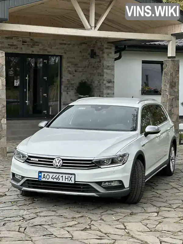 Універсал Volkswagen Passat 2018 2 л. Робот обл. Закарпатська, Мукачево - Фото 1/21