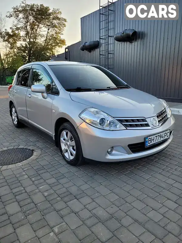 Хетчбек Nissan TIIDA 2010 1.5 л. Автомат обл. Одеська, Одеса - Фото 1/21