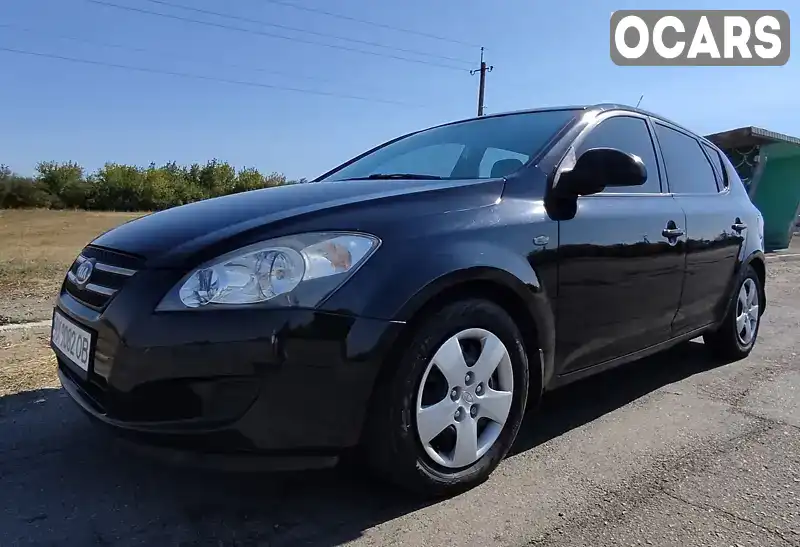 Хетчбек Kia Ceed 2007 1.59 л. Ручна / Механіка обл. Харківська, Зачепилівка - Фото 1/12