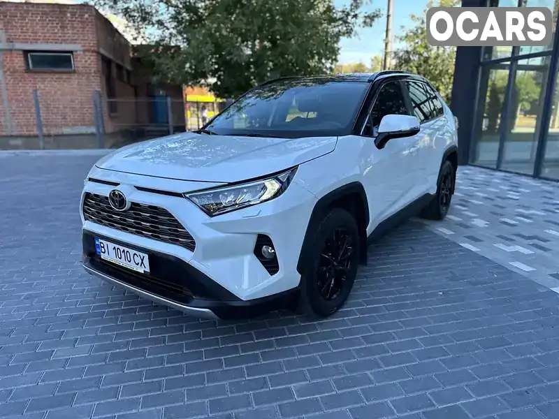 Внедорожник / Кроссовер Toyota RAV4 2018 1.99 л. Автомат обл. Полтавская, Полтава - Фото 1/21