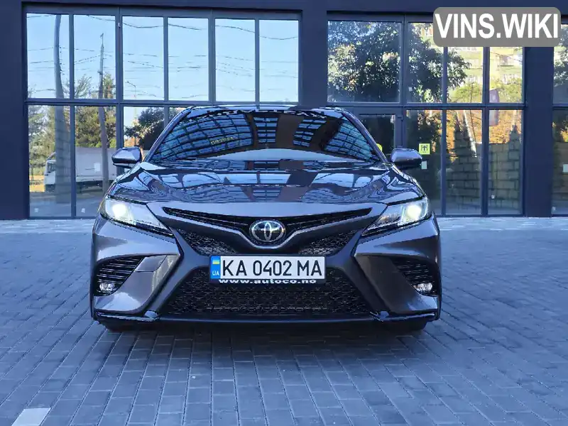 Седан Toyota Camry 2018 2.49 л. Автомат обл. Полтавська, Кременчук - Фото 1/21