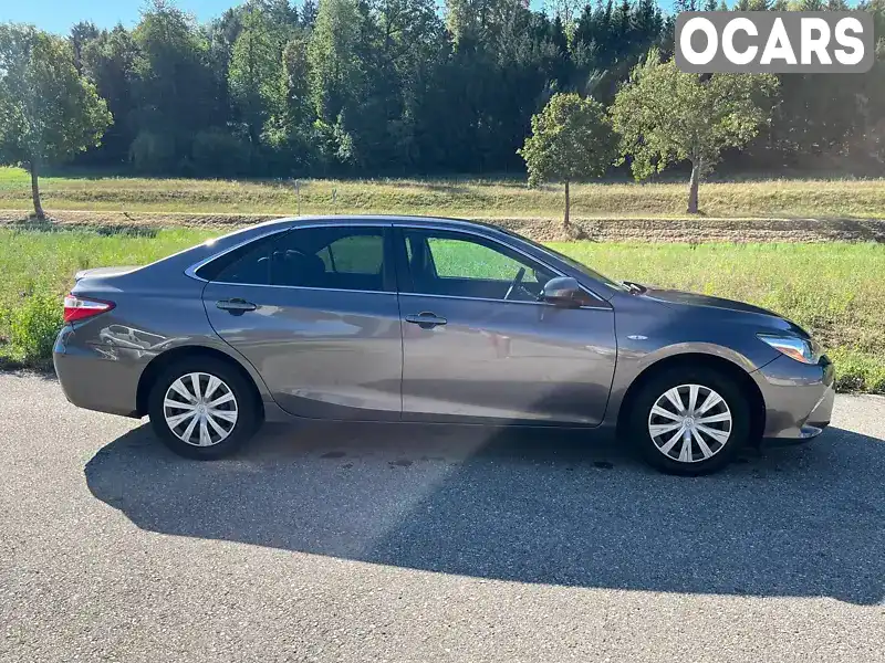 4T1BF1FK2GU241305 Toyota Camry 2016 Седан 2.49 л. Фото 8