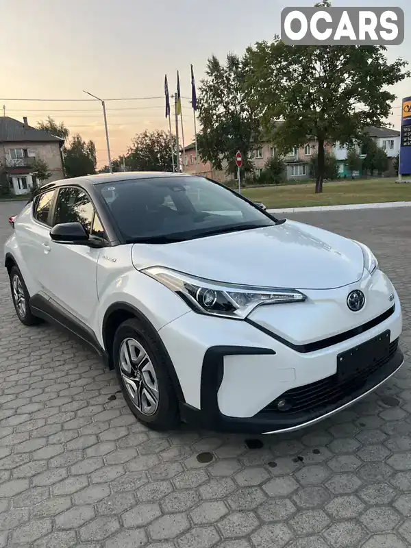 Позашляховик / Кросовер Toyota C-HR EV 2021 null_content л. Автомат обл. Рівненська, Костопіль - Фото 1/21