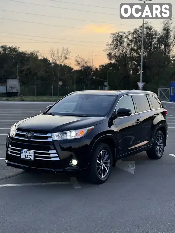 Позашляховик / Кросовер Toyota Highlander 2018 3.46 л. Автомат обл. Запорізька, Запоріжжя - Фото 1/21