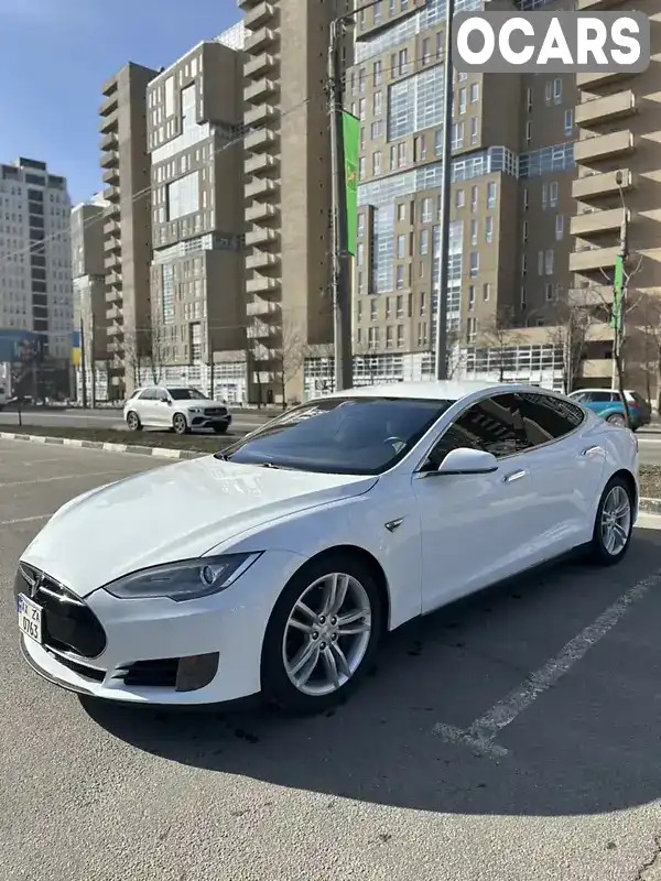 Лифтбек Tesla Model S 2015 null_content л. Автомат обл. Харьковская, Харьков - Фото 1/19