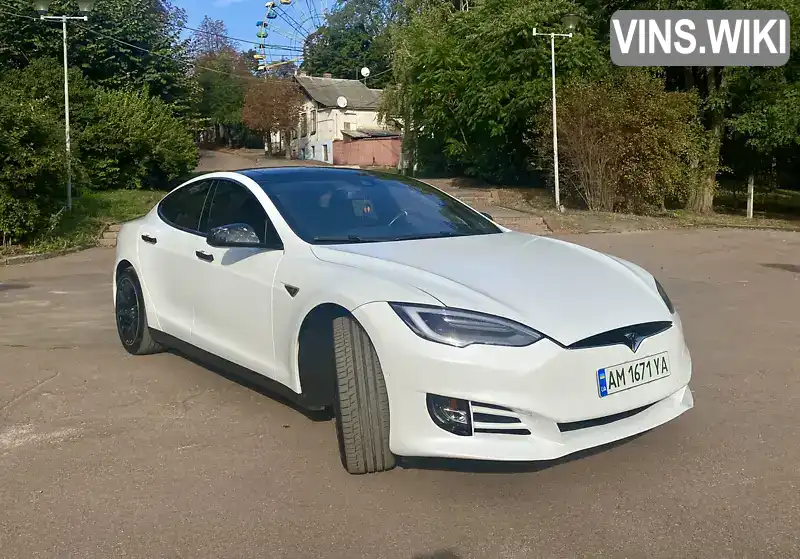 Ліфтбек Tesla Model S 2014 null_content л. Автомат обл. Житомирська, Житомир - Фото 1/11