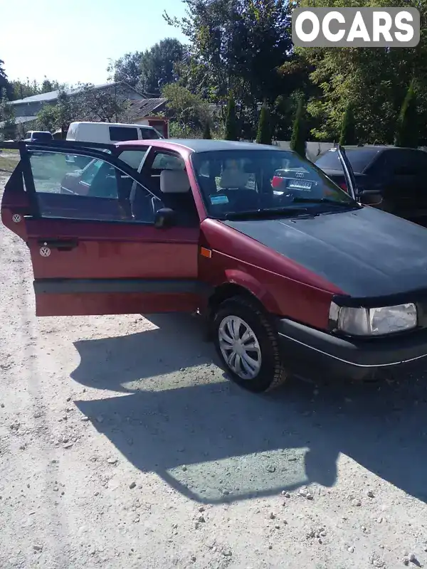 Седан Volkswagen Passat 1990 1.78 л. Ручна / Механіка обл. Івано-Франківська, Рогатин - Фото 1/10