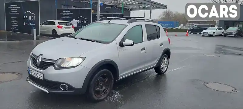 Хетчбек Renault Sandero 2013 1.46 л. Ручна / Механіка обл. Хмельницька, Кам'янець-Подільський - Фото 1/12