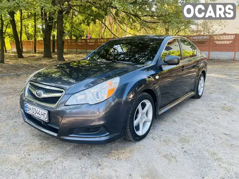 Седан Subaru Legacy 2010 2.5 л. Автомат обл. Харьковская, Харьков - Фото 1/17