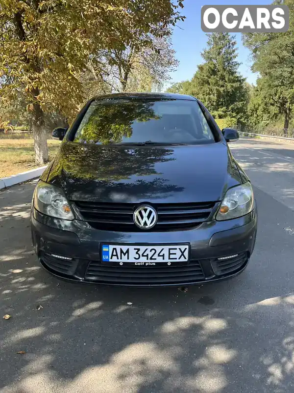 Хетчбек Volkswagen Golf Plus 2005 1.6 л. Ручна / Механіка обл. Житомирська, Коростень - Фото 1/14