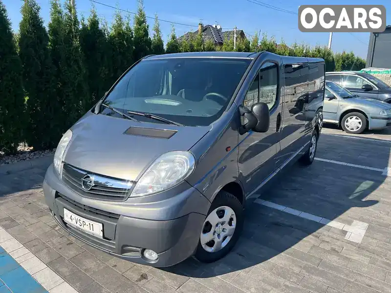 Мінівен Opel Vivaro 2011 2 л. обл. Київська, Київ - Фото 1/21