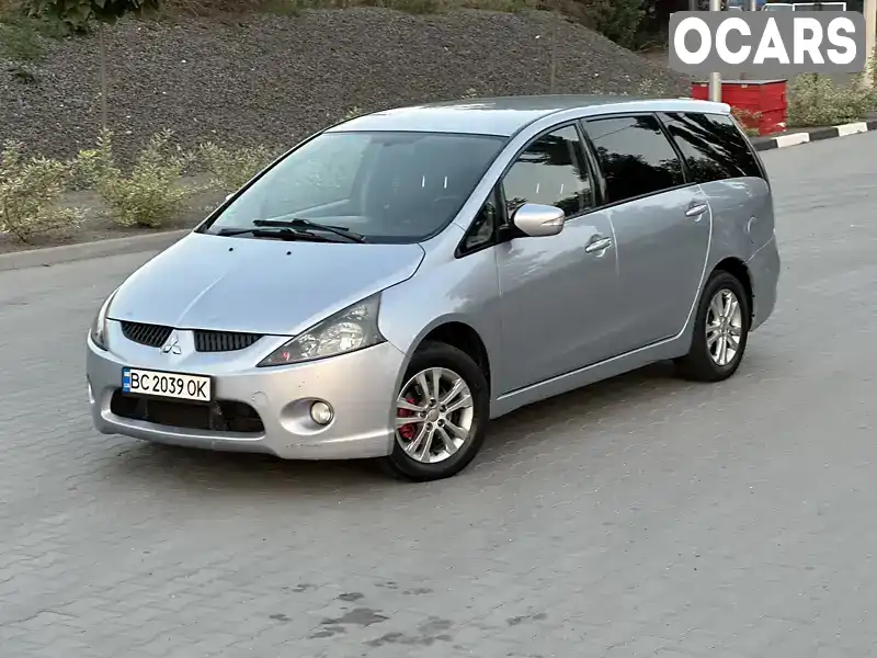 Минивэн Mitsubishi Grandis 2005 2 л. Ручная / Механика обл. Хмельницкая, Хмельницкий - Фото 1/21