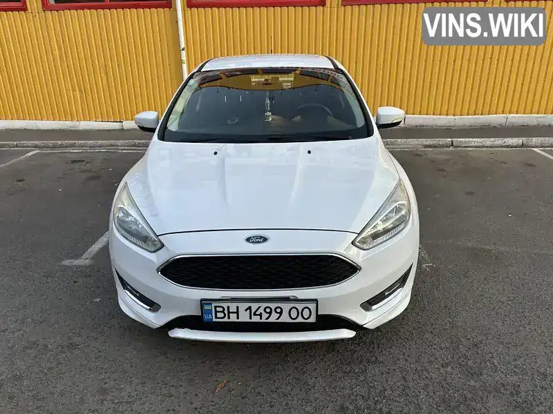 Седан Ford Focus 2015 2 л. Автомат обл. Черкаська, Сміла - Фото 1/21