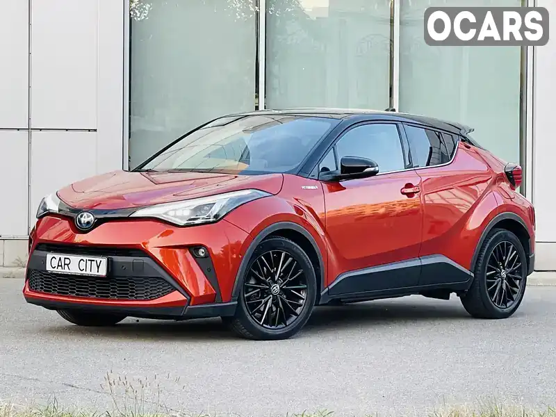 Позашляховик / Кросовер Toyota C-HR 2020 1.99 л. Варіатор обл. Київська, Київ - Фото 1/21