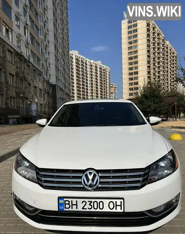 Седан Volkswagen Passat 2012 2.5 л. Автомат обл. Одеська, Одеса - Фото 1/21